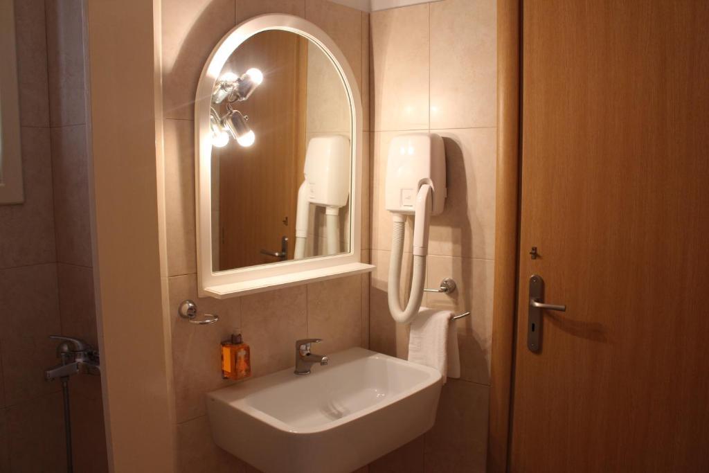 Hotel Kamari Kamares  Ruang foto